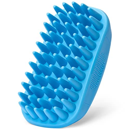 Rubber Curry Borstel voor Honden Review – Freshly Bailey Deshedding Brush