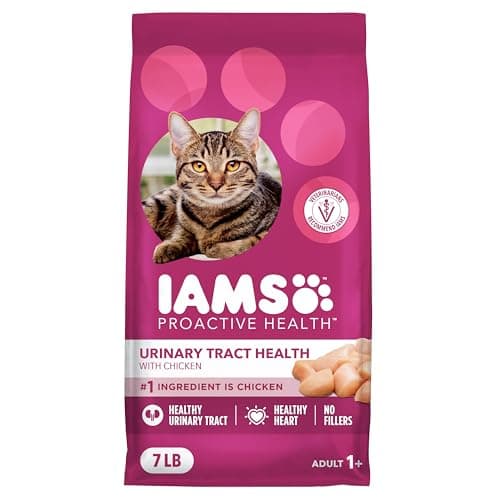IAMS Proactive Health Urinary Cat Food Review – Vet-Verified