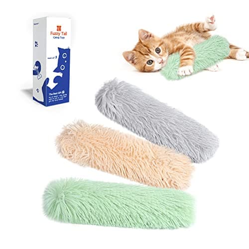Potaroma Cat Toys Review: A 3-Pack of Soft Crinkle Kicker Toys Put to the Test