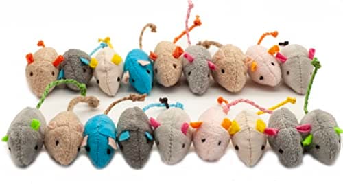 Souris en Peluche pour Chats : Test Complet des 18 Jouets Fashion's Talk